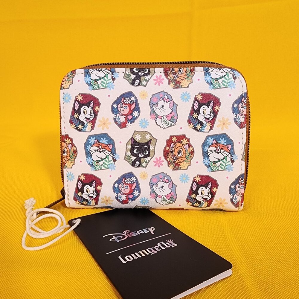Loungefly Disney Cats Flower Portrait AOP Marie Figaro Dinah Zip Wallet NEW - Picture 12 of 12
